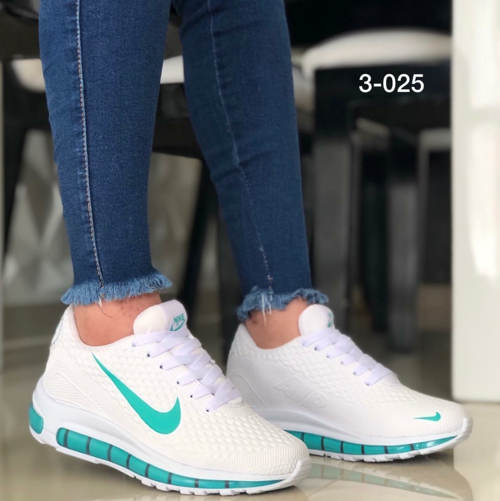 Shoes NIKE for women's